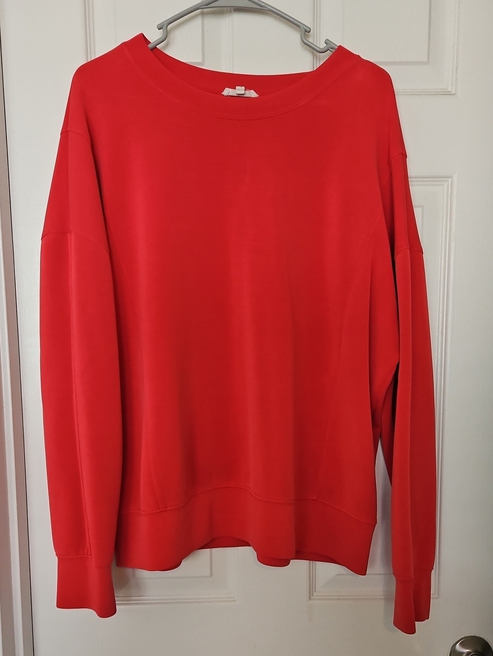Maurices Women's Bright Red Crewneck Sweatshirt
